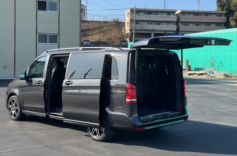 Mercedes-Benz V-Class 05