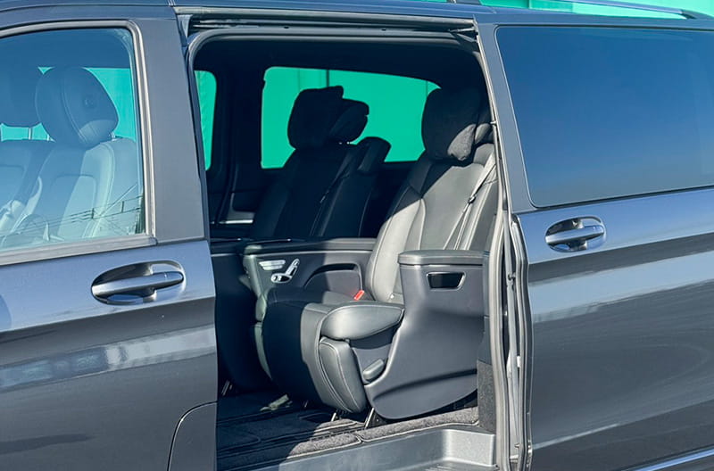 Mercedes-Benz V-Class 06